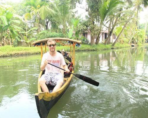 Marari Beach Cleetus Homestay Mararikulam Luaran gambar