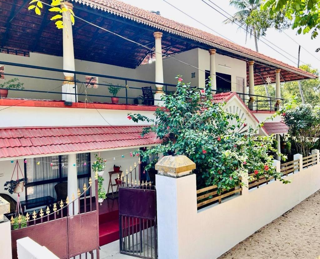 Marari Beach Cleetus Homestay Mararikulam Luaran gambar